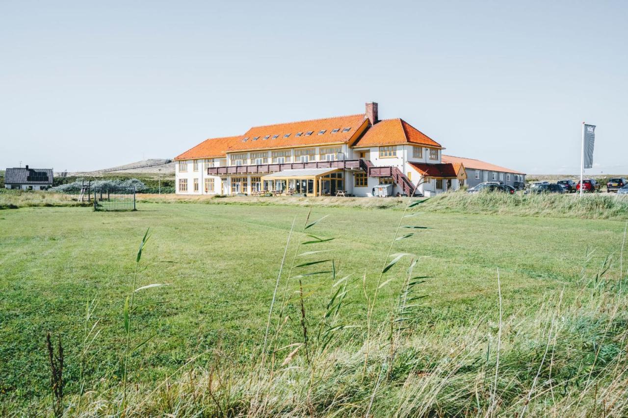 Family & Surfhostel Petten Eksteriør billede